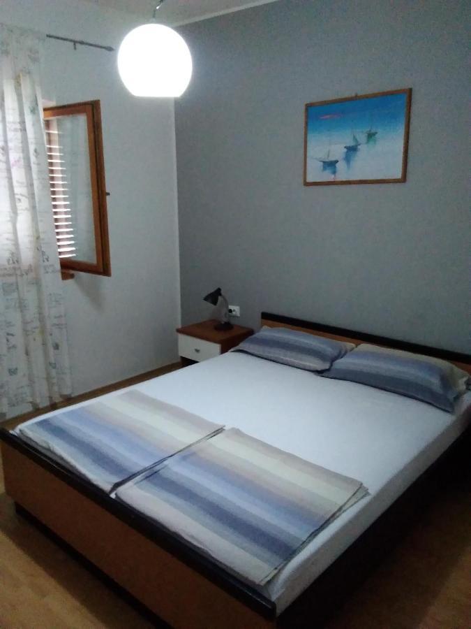 Willa House " Bond " Tisno Zewnętrze zdjęcie